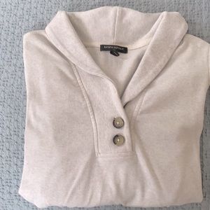 Banana Republic Size S pull over